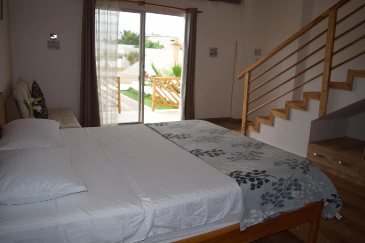 Ohana Beach Hotel ปลายาส ภายนอก รูปภาพ